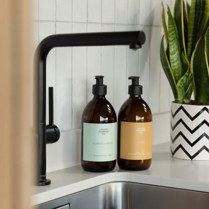 Alternative view of Flowers + Wood Hand Wash