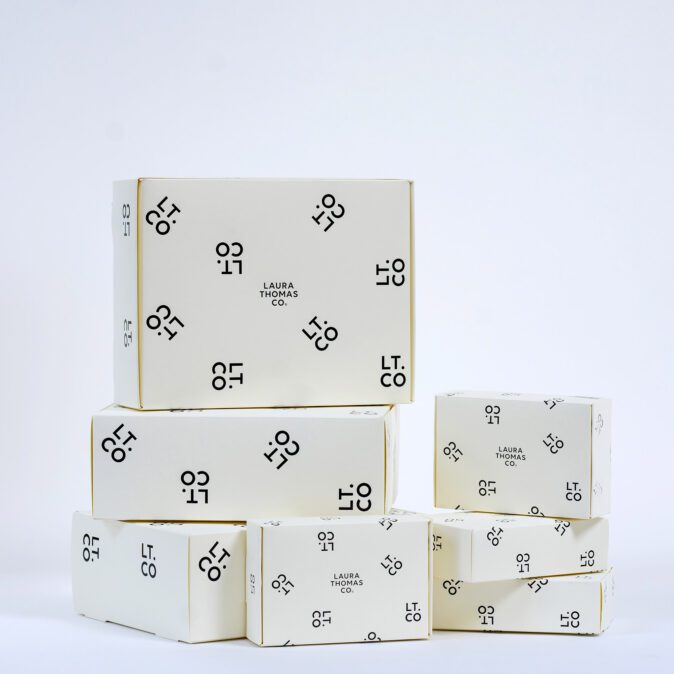 Alternative view of Large Gift Box (Single)